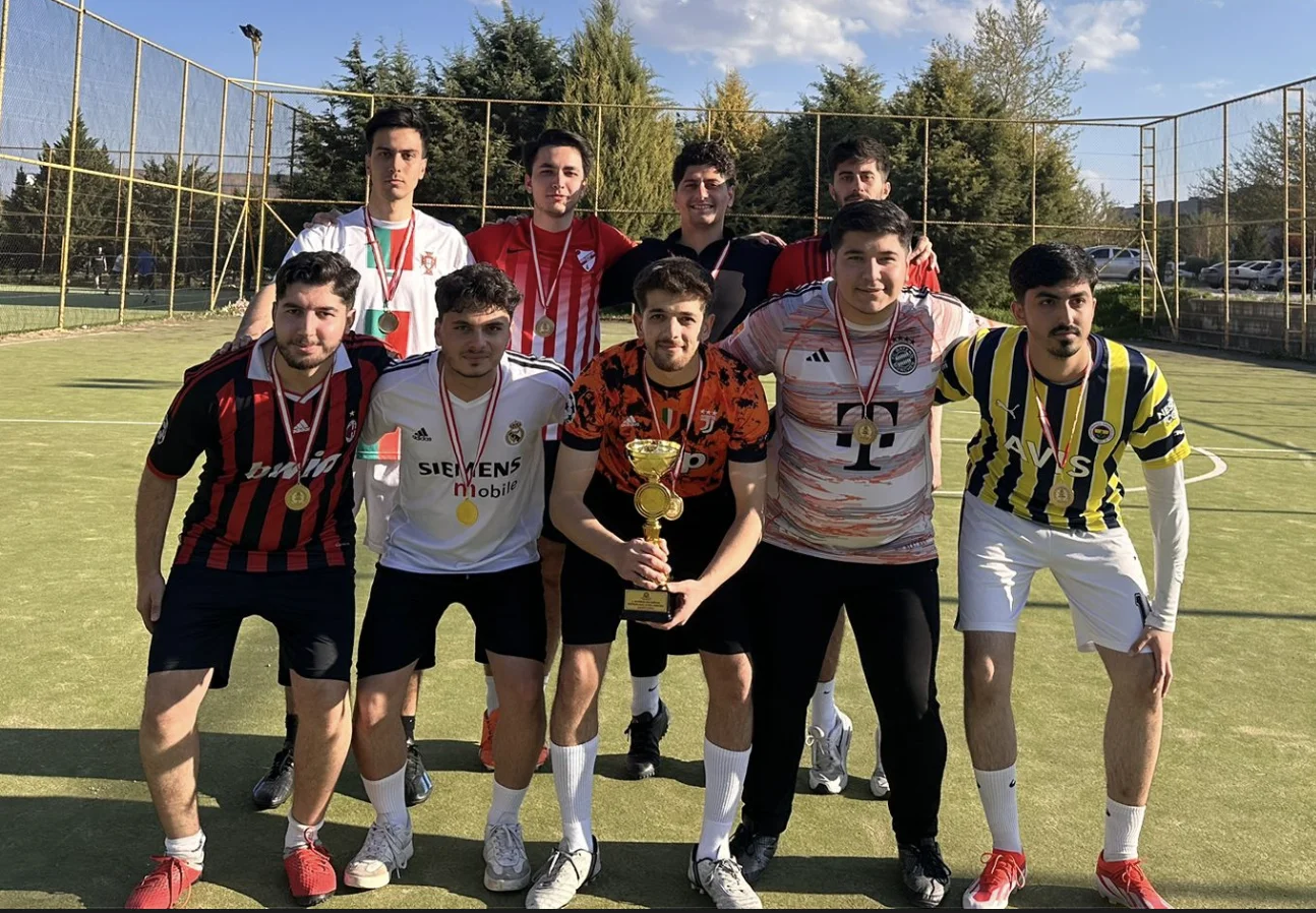 Fakültemiz Bölümler Arası Futbol Turnuvası